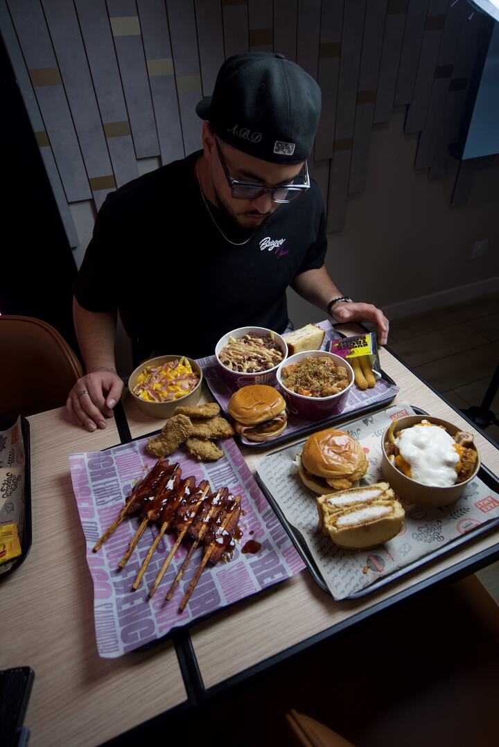 Plateaux à partager chez Burger Nine
